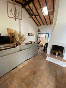 Casa colonial a metros del arroyo Piribebuy