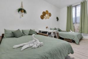 Group-friendly flat 10 minutes from the stadium Wifi Pet