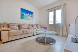 Seaview 3 bedroom apartment