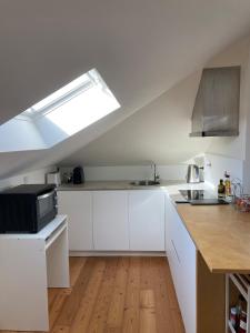 Sunny studio in Porto