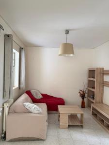 Δυάρι στα Jumbo,ΑΒ