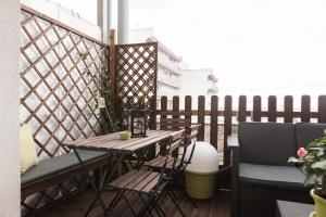 Appartements FREE Parking - Self Checkin - WIFI - Panoramique Terrasse - DUPLEX SAINT JEAN - SUPERBORDEAUX : photos des chambres