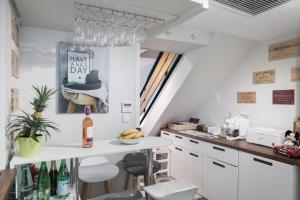 FREE Parking - Self Checkin - WIFI - Panoramique Terrasse - DUPLEX SAINT JEAN - SUPERBORDEAUX