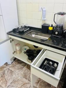 Apartamento recém reformado no bairro politeama centro