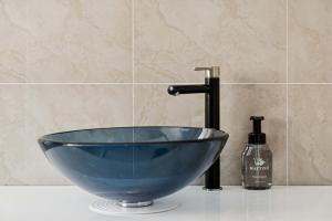 Well-located Double Room in Cabramatta - Shared Bathroom