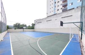 Apartment 1 bedroom 1 minute from UFSC with Private Parking Space