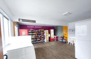 Apartment 1 bedroom 1 minute from UFSC with Private Parking Space