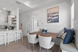 UPDATED unit in Prominence - Resort Pool, Golf Cart on 30A in Watersound, FL