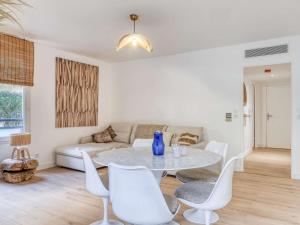 Appartement Jardin 2 Pièces - 4 Pers - Bandol - FR-1-845-12