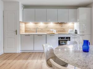 Appartement Jardin 2 Pièces - 4 Pers - Bandol - FR-1-845-12