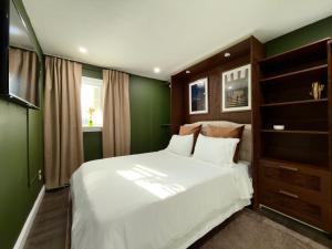 Serene Suite Home near Logan International Airport