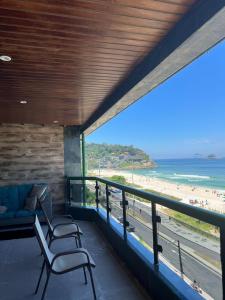 Apartamento Frontal Mar - Barra da Tijuca - Vista Nascer e Por do Sol