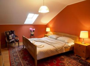 Apartments & Rooms Latin