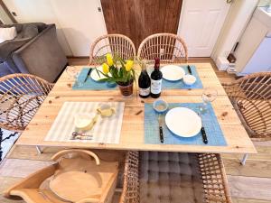 青島神社近く 一階2ldk貸切 最大六名様まで 暮らすように滞在