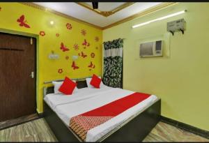 RROOMS Eco Hotel Best