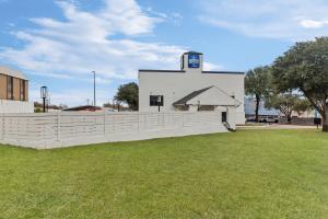 Americas Best Value Inn Austin