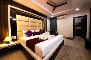 Hotel Grey Castle - Near Haridwar Railway Station