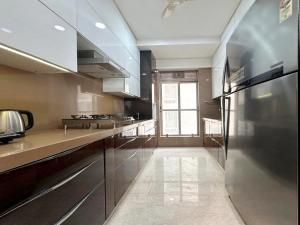 Theory9 Premium Service Apartments Khar