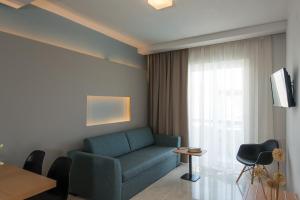 Studio with Garden View room in Corinna Mare