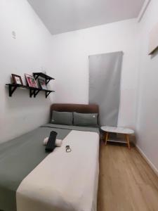 M CITY 2 Bed KLCC BY D