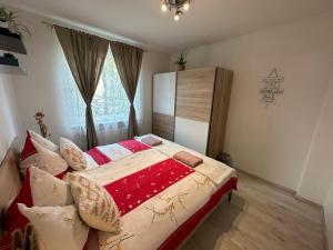 Homey Haven near Hauptbahnhof with parking extra