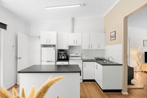 5 Ross Street , Narooma NSW 2546