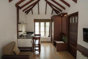 Misty Grove Resort, Gudalur