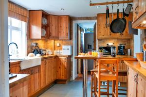 Cricketers cottage