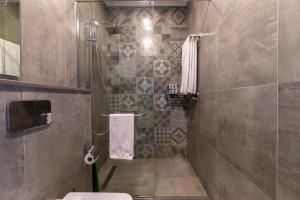 El Mufasa Skynest - Urban Luxury with Balcony, Infinity Pool, Gym & Sauna