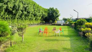 Hills Farm Noida