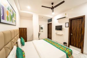 Treebo Shridhar Stay, 2 km from Indore Junction