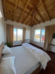 Mukteshwar Villa 5BHK w Scenic Mountain Views