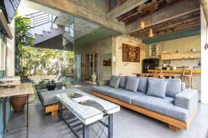 Designer Buddha 3BR Villa near Central Canggu