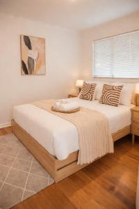 Family Friendly 3 Bedroom Home in Claremont Near Hobart