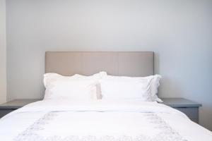 311 Riverlands - Lux 2 Bedroom Apartment