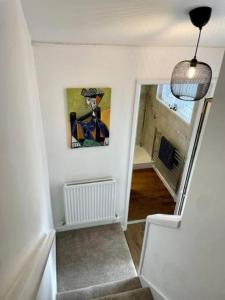 Charming Terrace Home, Nantwich -Near train station & Town