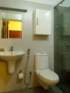 River Whisper Homestay