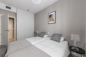 Victor Apartments Retiro Park