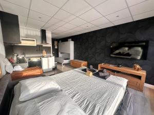 Studio avec terrasse et parking vue Port Camargue