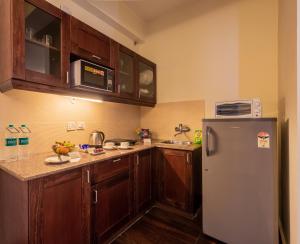 Rosewood Apartment Hotel - Haridwar