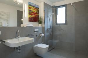 Ferienhaus am See LUV - Vogteihof am Bodden