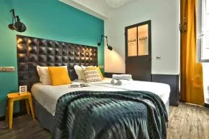 Arty Paris Porte de Versailles by River - Vanves