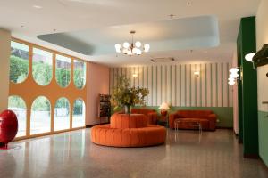 The Très Hotel