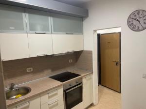 Teuta Apartment in Tivat