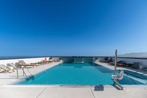 XPCE Urban 21 MALAGA SKYLINE - Parking Free