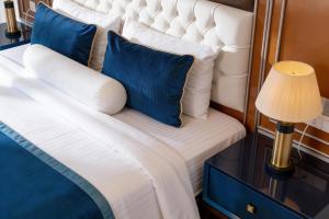 Corundum Breeze Negombo