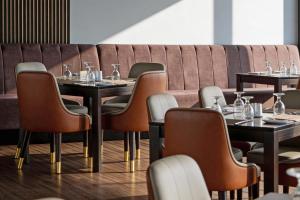 Corundum Breeze Negombo