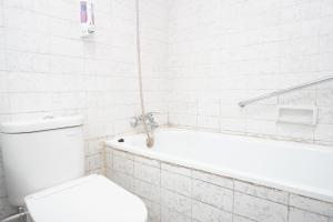 Siantar Hotel Parapat