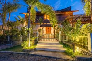 Amed Savana Luxury Villa