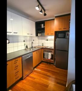 Quiet, Peaceful Northcote Unit